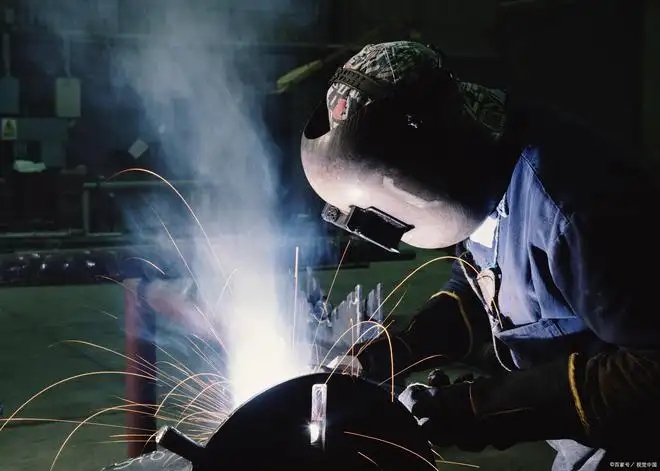 電焊培訓(xùn)學(xué)校焊工取證復(fù)審及所需資料詳細(xì)流程