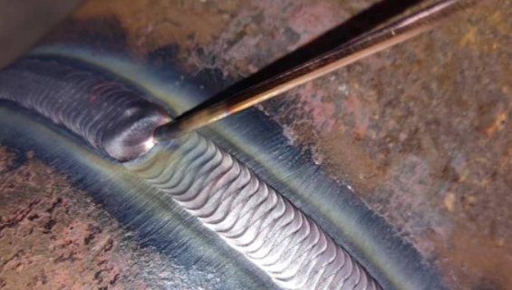 氬弧焊如何焊出銀白色和金黃色